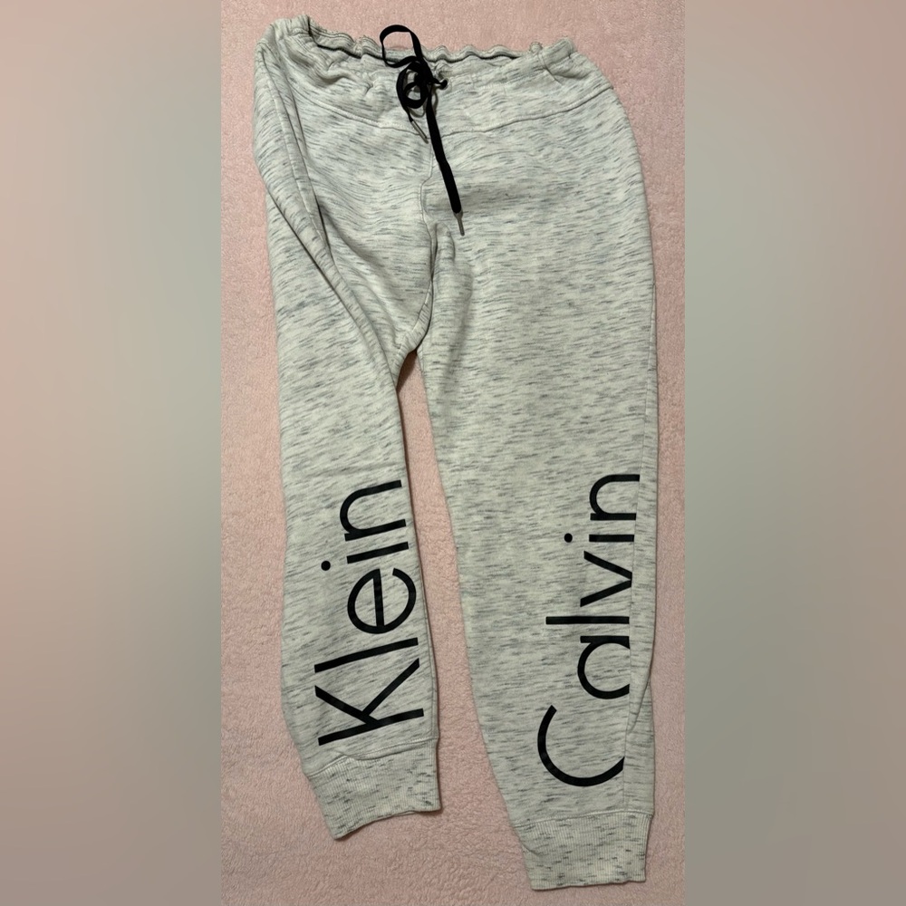 Calvin Klein Light Heather Grey Drawstring Waist Joggers - M - Picture 3 of 8